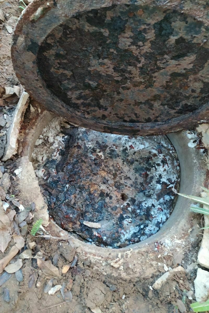 Desatoro arqueta vía pública Marbella 04